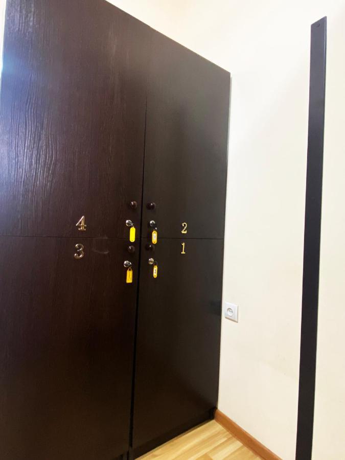 Domino Yerevan Hostel And Hotel Exterior photo
